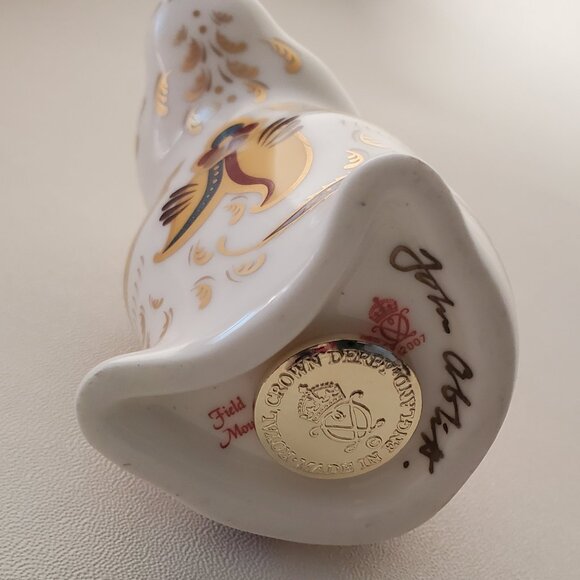 Royal Crown Derby Field Mouse Paperweight Figurine – 3” Tall - Picture 7 of 7